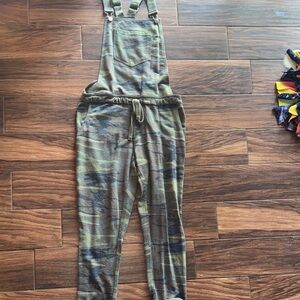 Camo Print Women's Jumpsuit/overalls